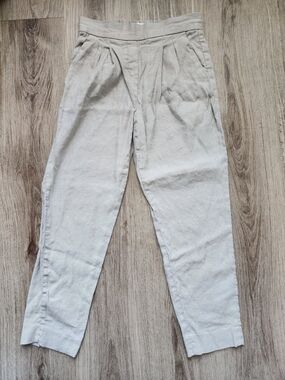 Aritzia Babaton Beige Pleated Linen Panta